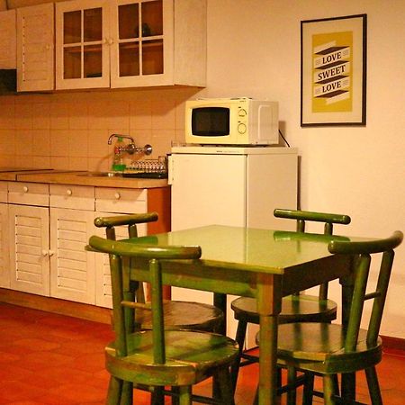 Manawa Camp Bed and Breakfast Costa da Caparica Exterior foto