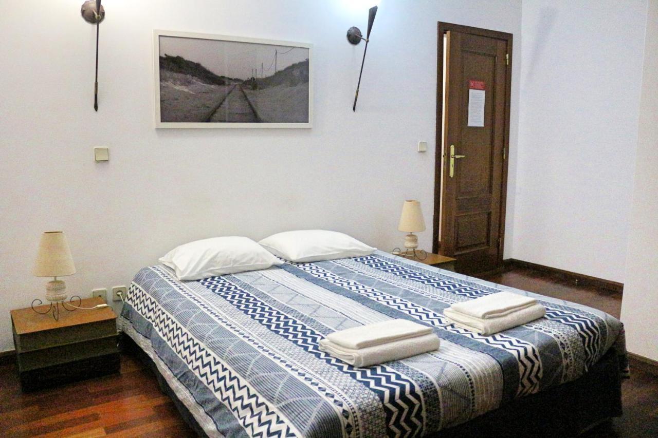 Manawa Camp Bed and Breakfast Costa da Caparica Exterior foto
