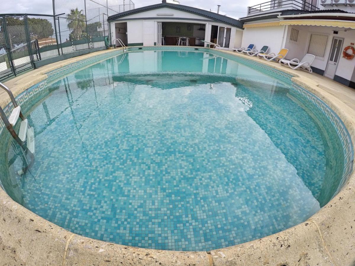 Manawa Camp Bed and Breakfast Costa da Caparica Exterior foto