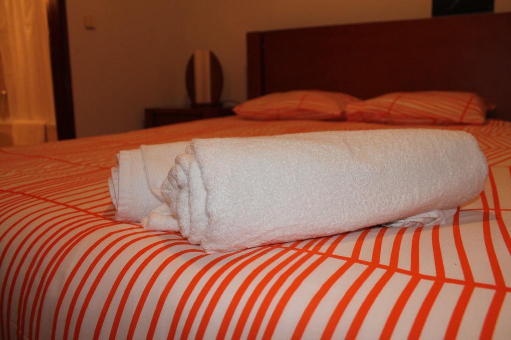 Manawa Camp Bed and Breakfast Costa da Caparica Exterior foto