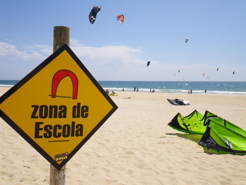 Manawa Camp Bed and Breakfast Costa da Caparica Exterior foto