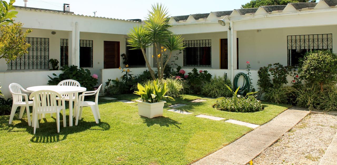 Manawa Camp Bed and Breakfast Costa da Caparica Exterior foto
